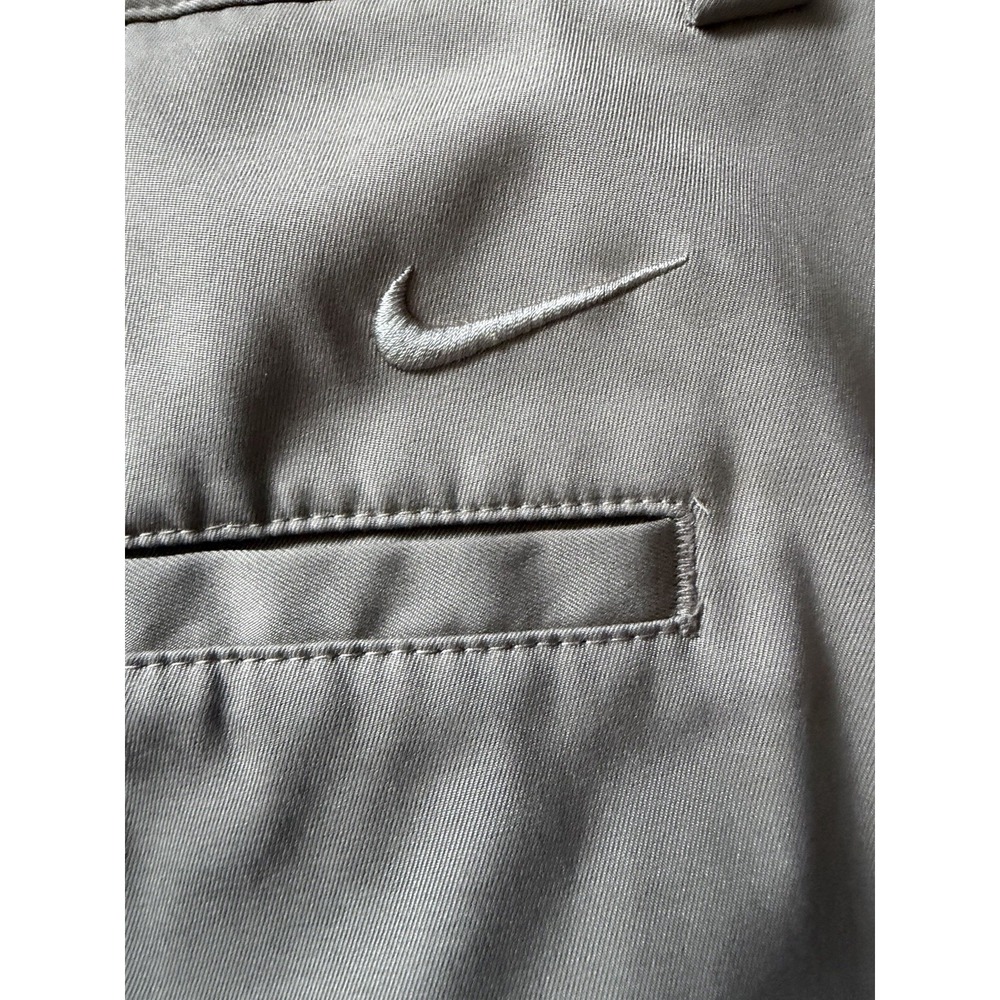 Nike Golf Tour Performance Dri-Fit Stretch Chino Pants Logo Khaki 40x30 JBHS - Picture 10 of 12